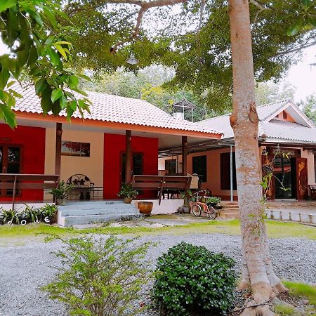 Baan Chan Sabai Chanthaburi Exterior foto
